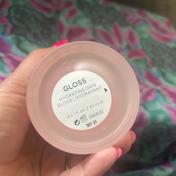 BeautyBio Glass & Gloss Megawatt Gloss 2-Step Treatment - Picture 6 of 12